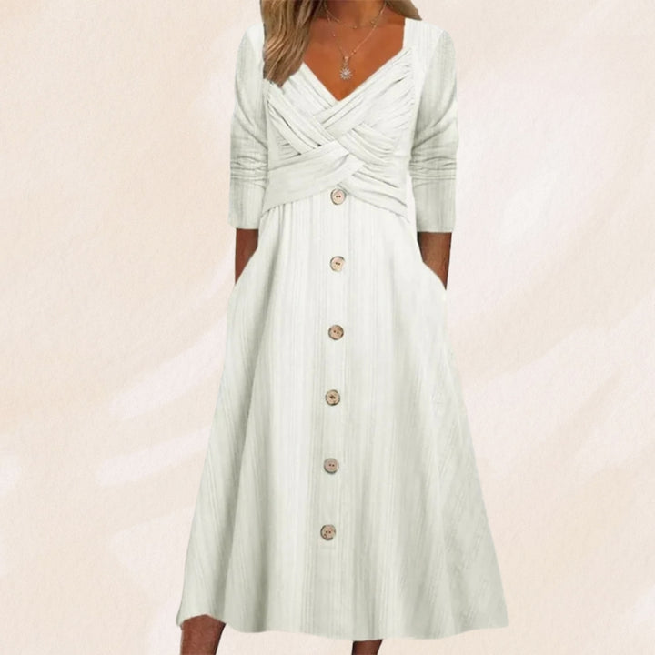 Anouk - Elegant and Slimming Dress with Buttons