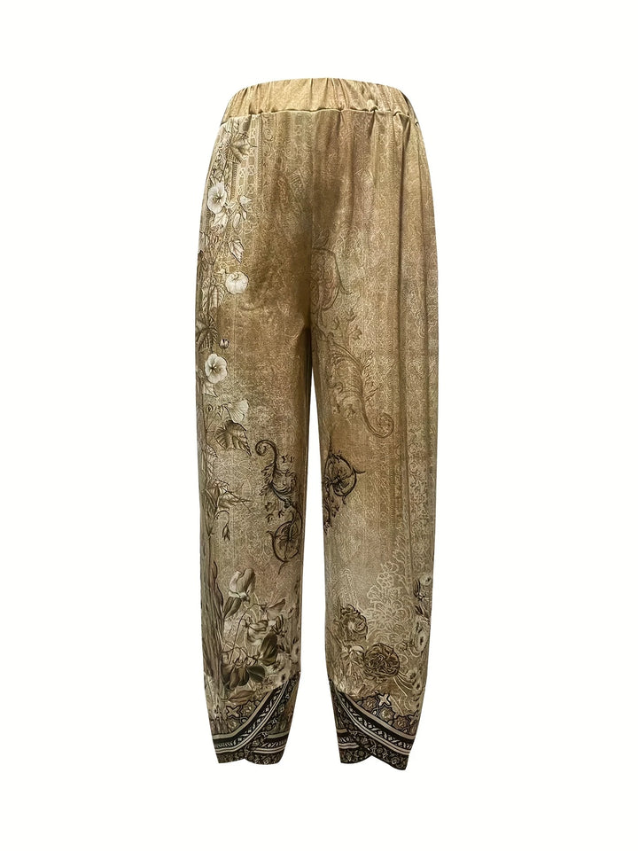 Kayden - Vintage Floral Capri Pants