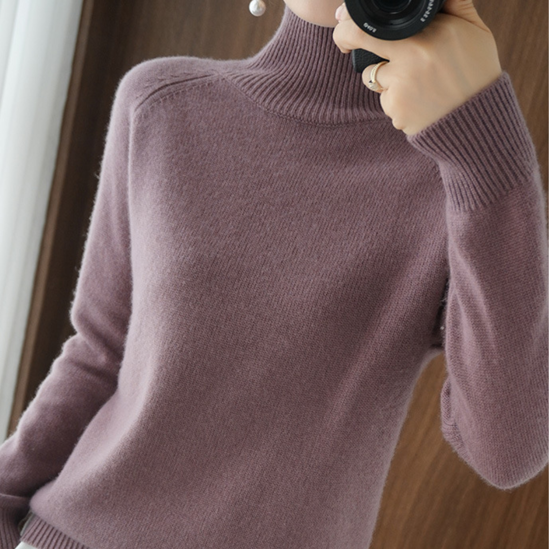 Sasha - Merino Wool Turtleneck Sweater