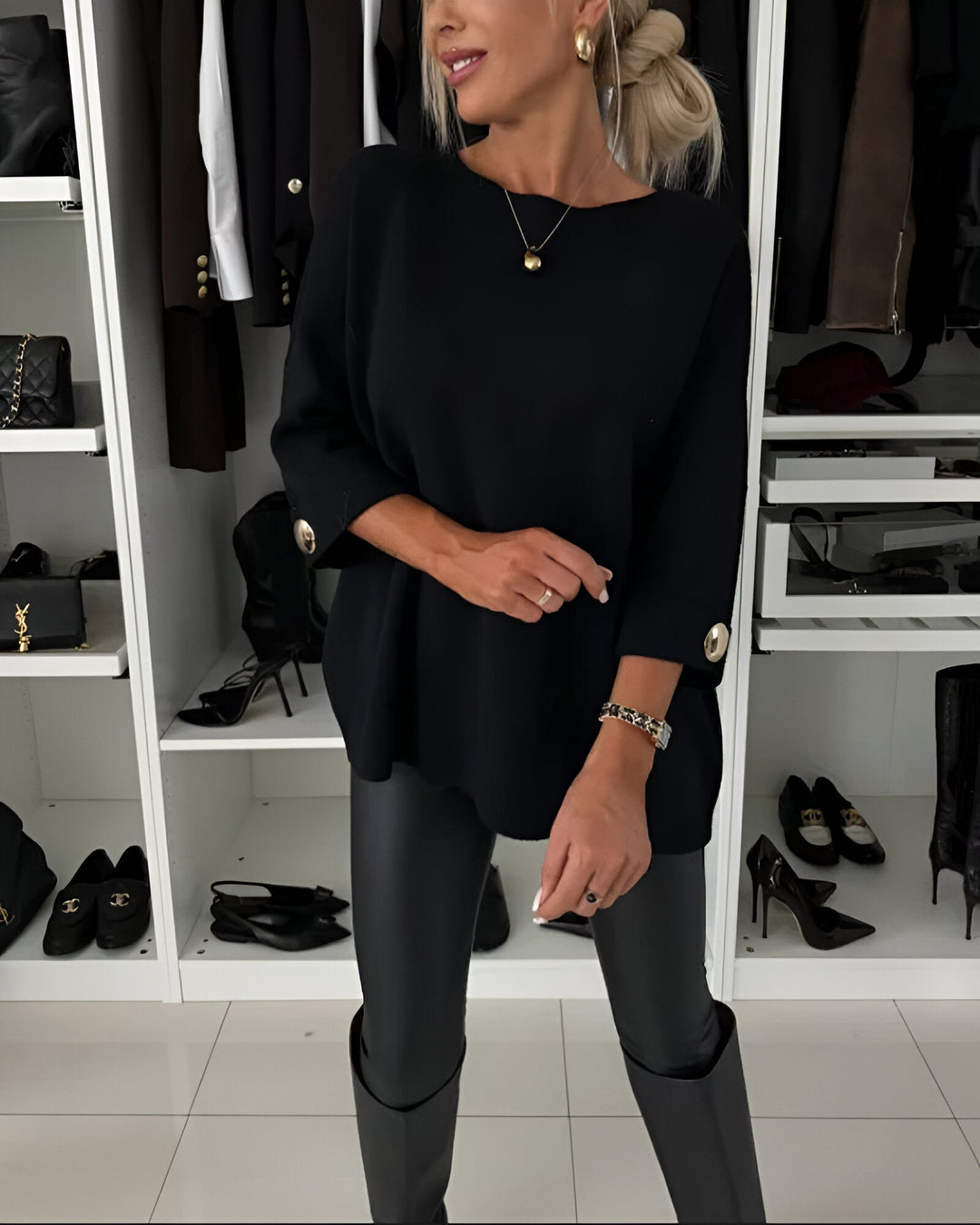 Sieglinde - Round Neck Knitted Sweater