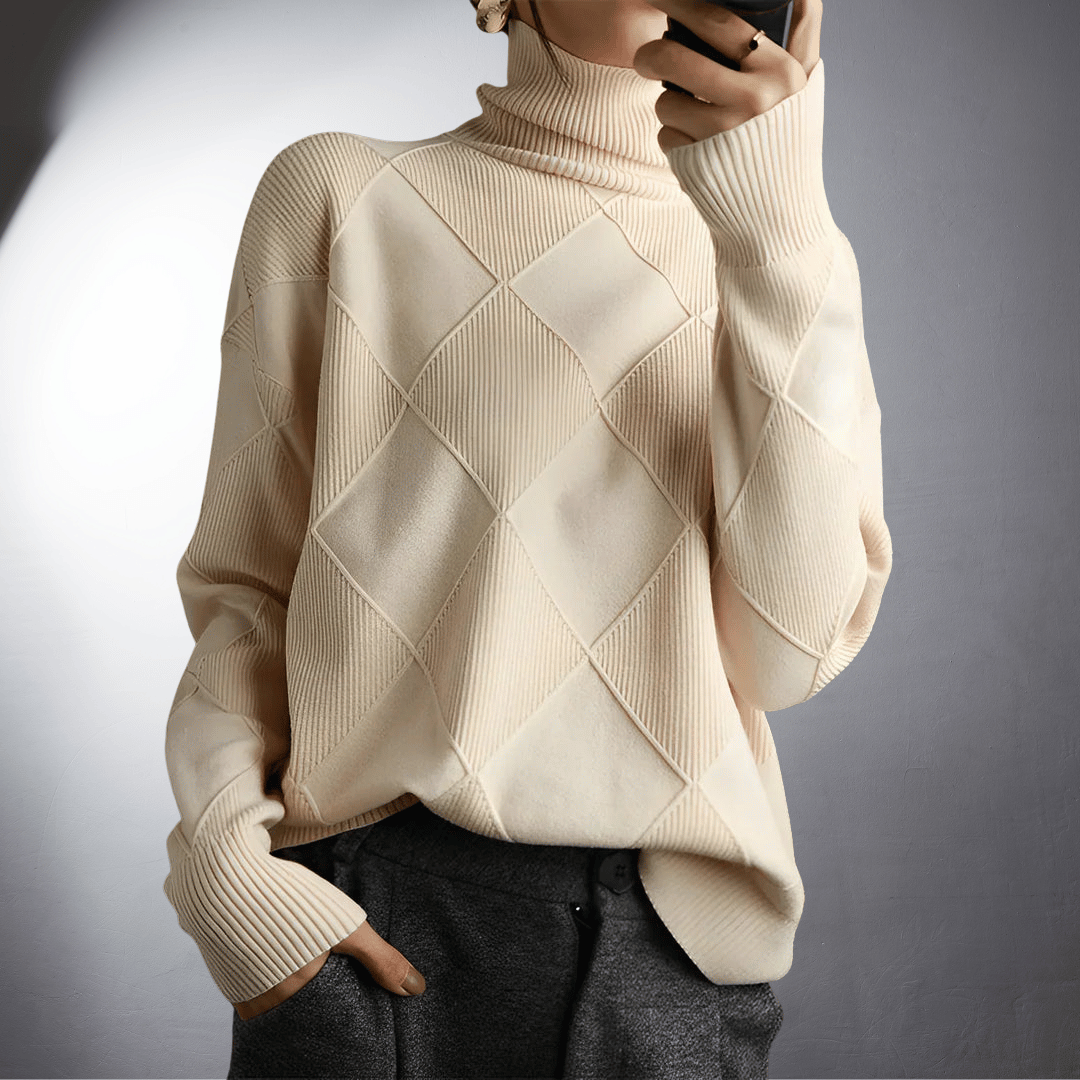 Dame | Hand Knitted Sweater With Stand Up Collar