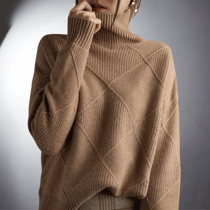Dame | Hand Knitted Sweater With Stand Up Collar