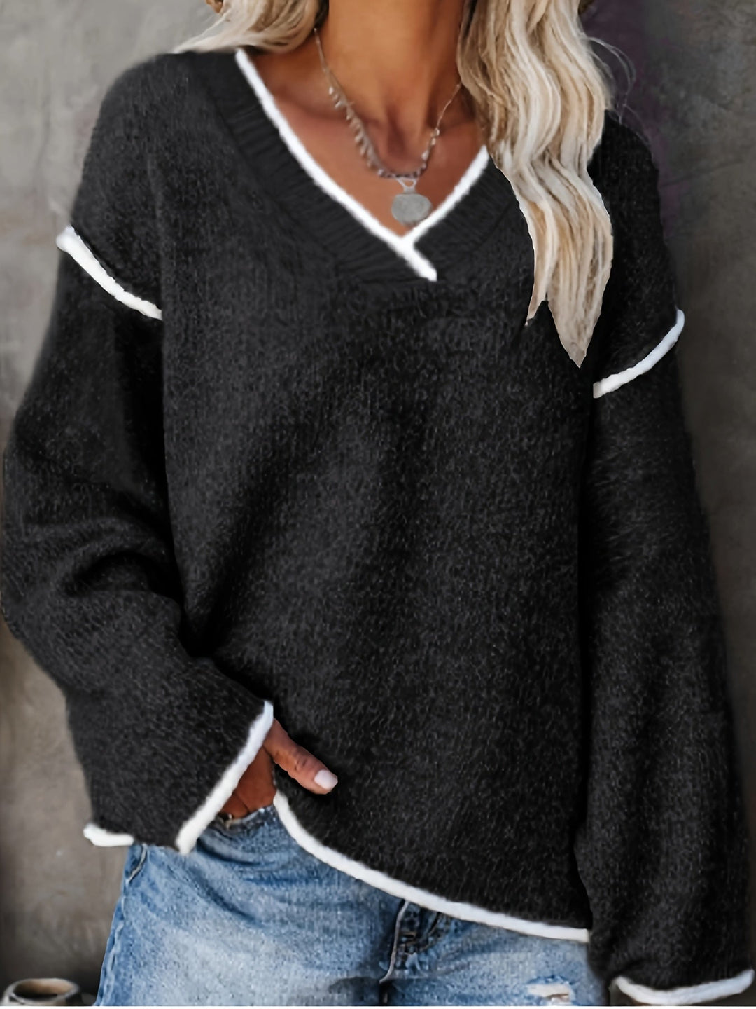 Tindra - Long Sleeve Knitted Sweater With V-Neck