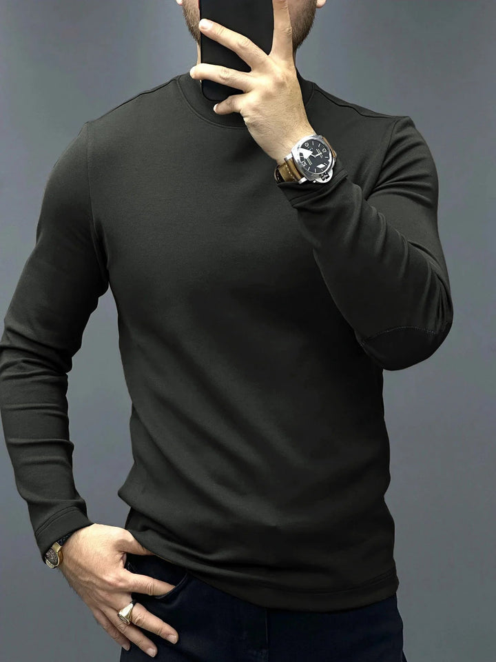 Johnny - Tight Long Sleeve Sweater