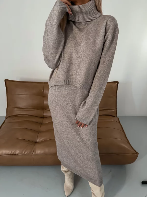 Kathleen - Turtleneck Two-Piece Winter Knitting Set