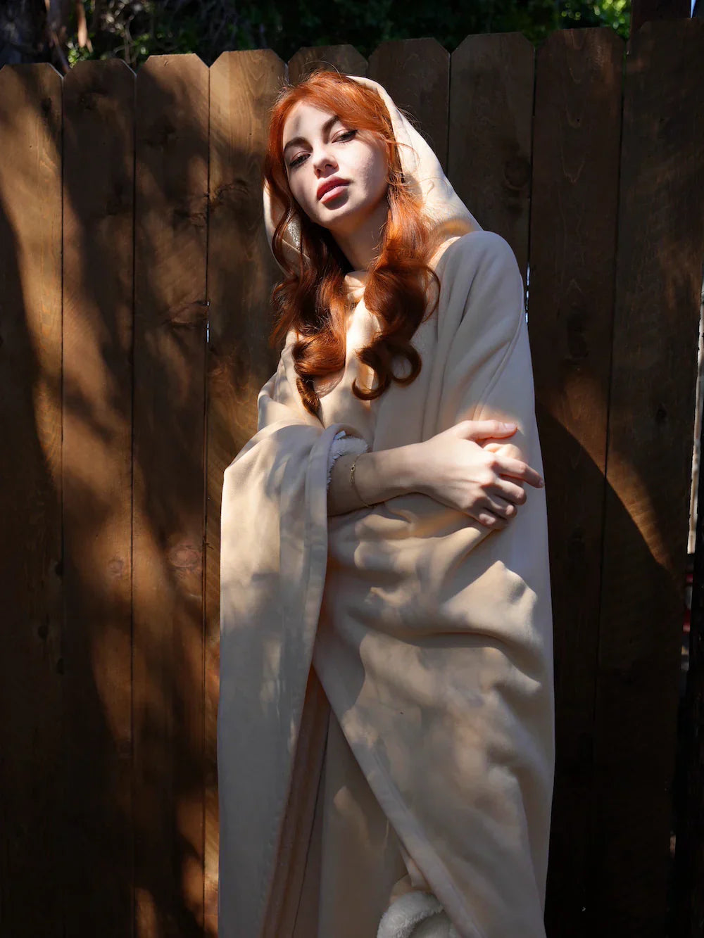 LuxHood - Hoodie Blanket Your Cocoon of Comfort