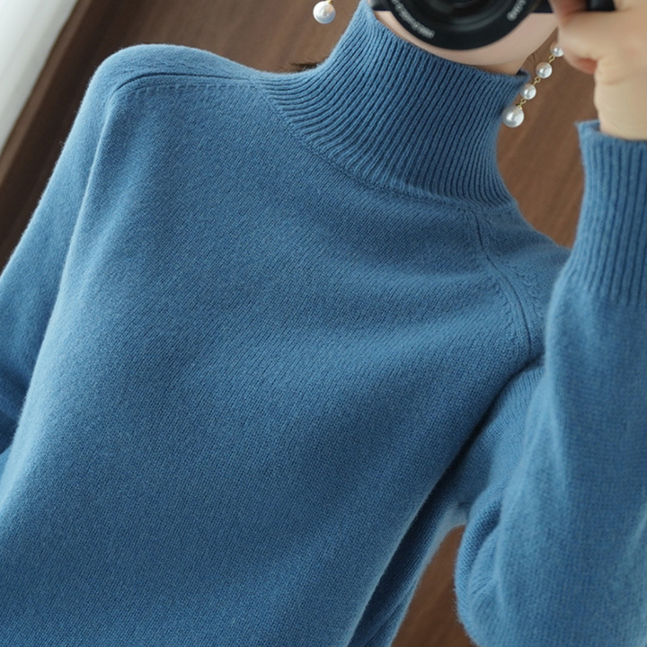Sasha - Merino Wool Turtleneck Sweater