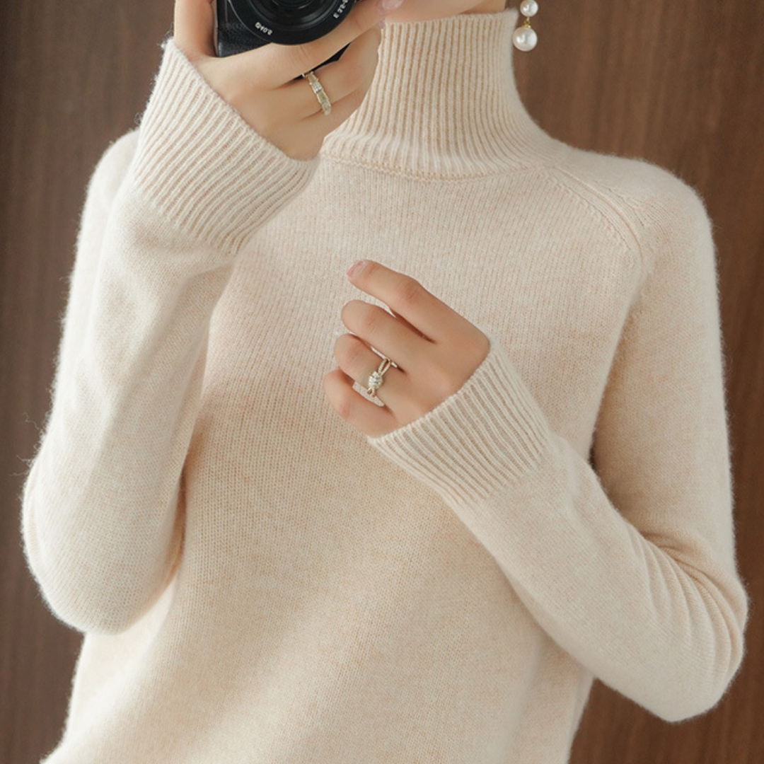 Sasha - Merino Wool Turtleneck Sweater