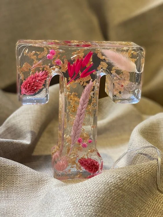 PetalLume - Handmade Flower Resin Night Light