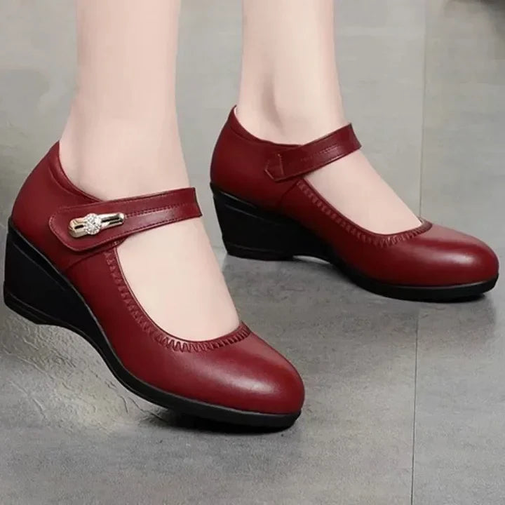 Aikaterina - Round Toe Buckled Strap Shoes