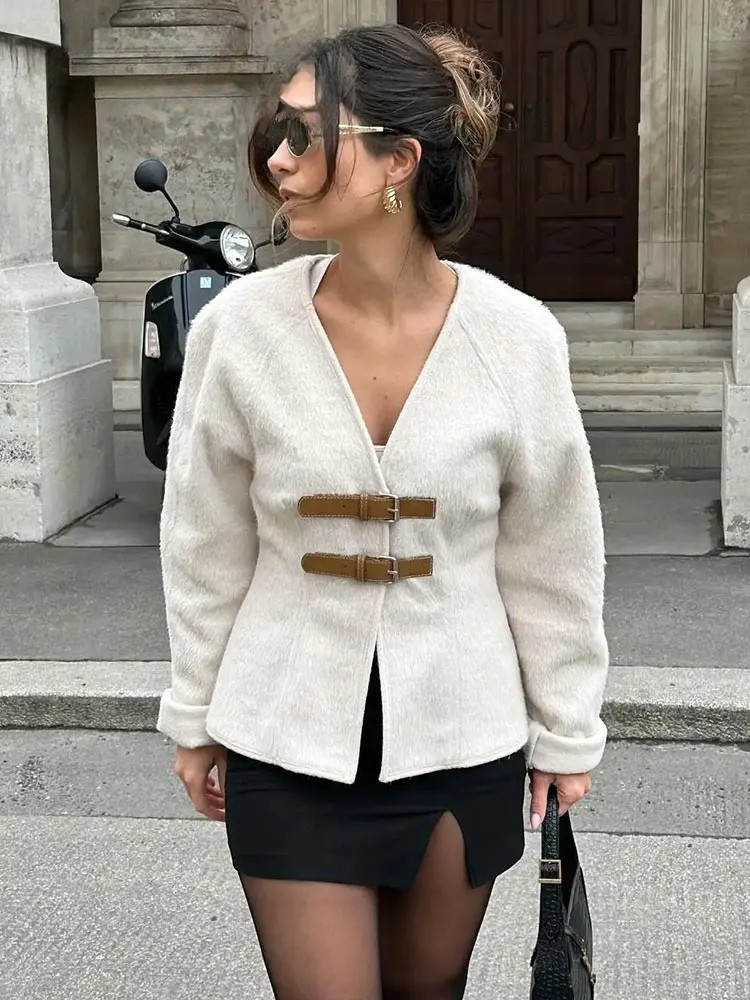 Larisa - Retro Leather Buckle Woolen Coat