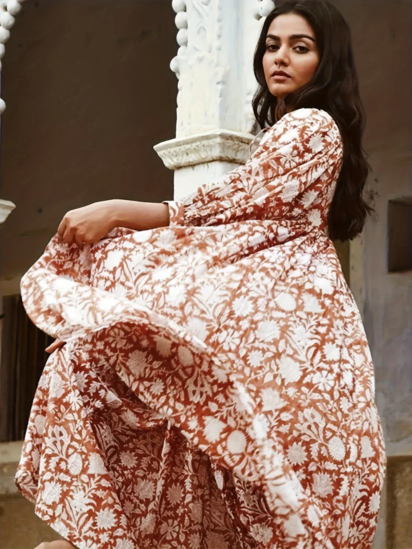 Janna - V Neck Floral Midi Dress