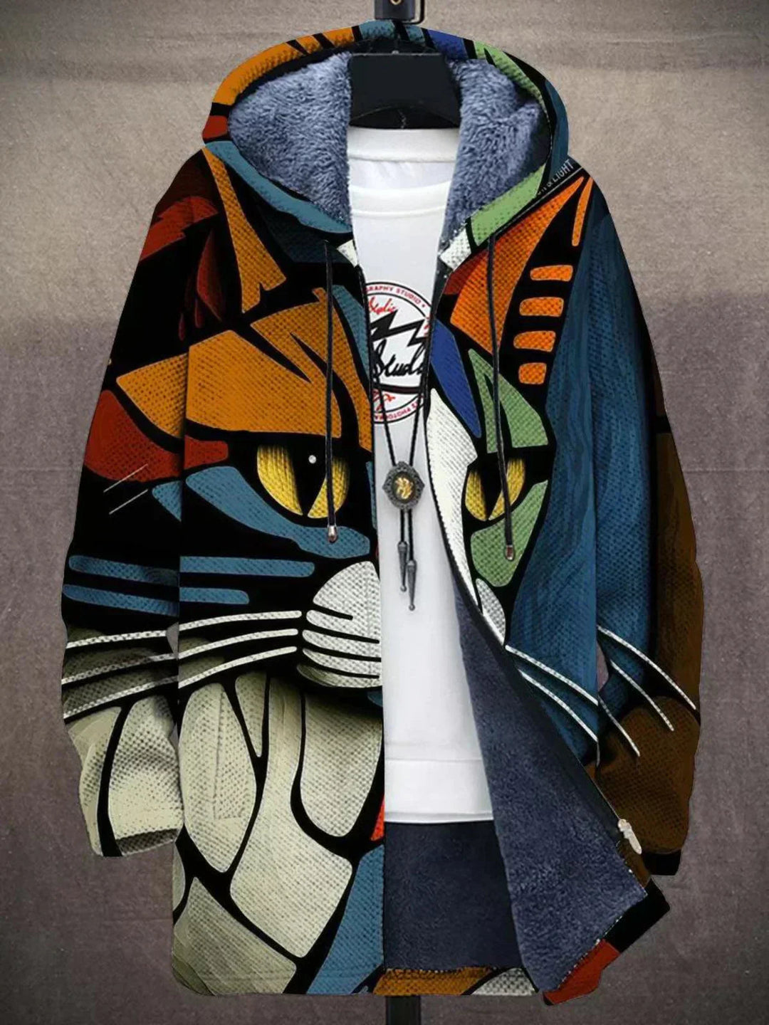Broonte - Luxurious Art-Inspired Cardigan