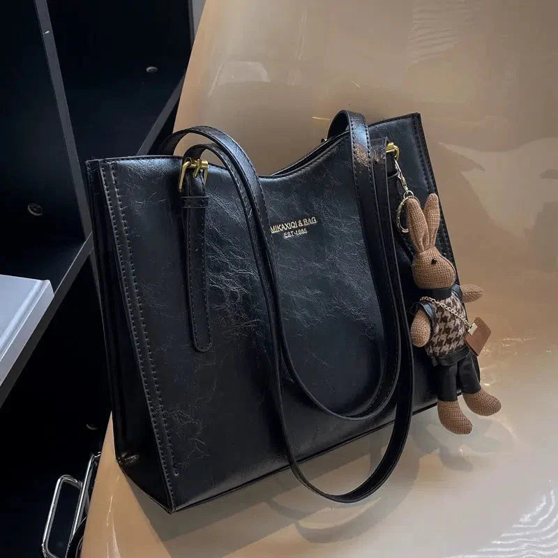 Lavina - Vintage Leather Shoulder Bag