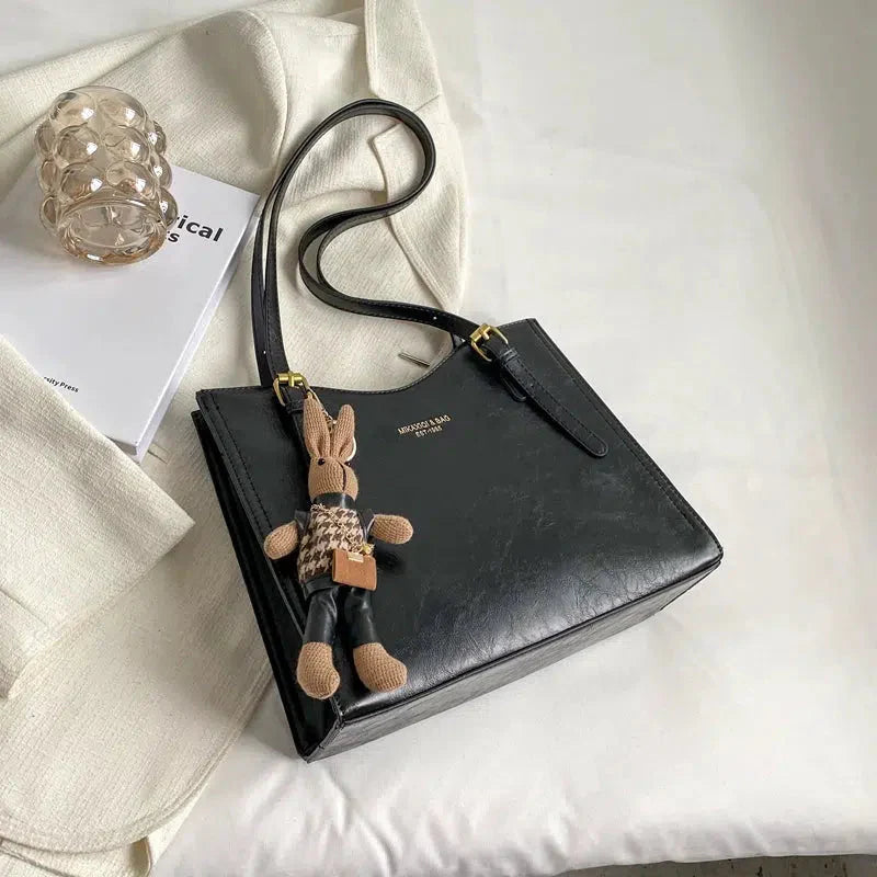 Lavina - Vintage Leather Shoulder Bag