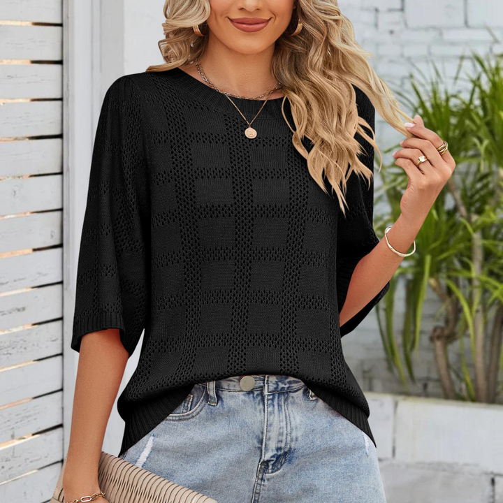 Naira - Round Neck Knitted Blouse