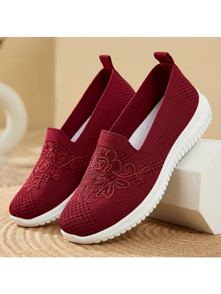 Nayara - Lightweight Soft Shoes