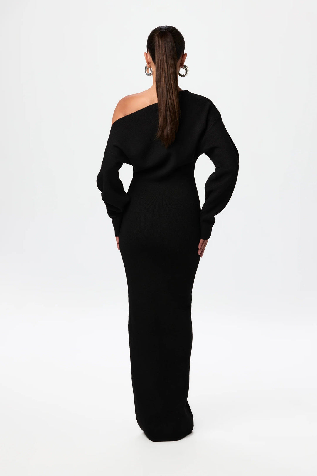 Kornelia - Elegant Dress