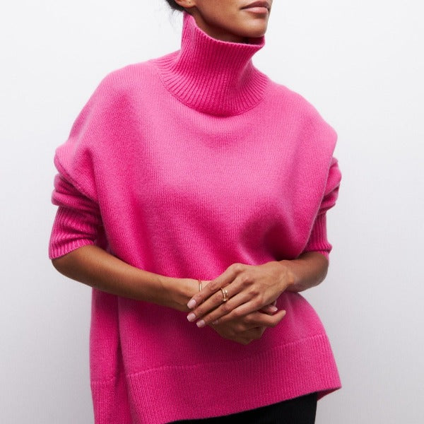 Safira - Warm and Fashionable Turtleneck Sweater