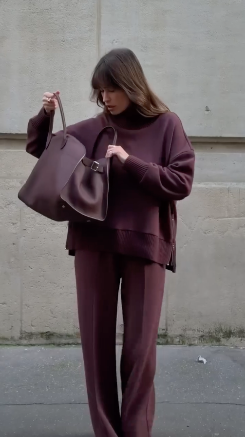 Lysann - Warm Knitted Two Piece Suit