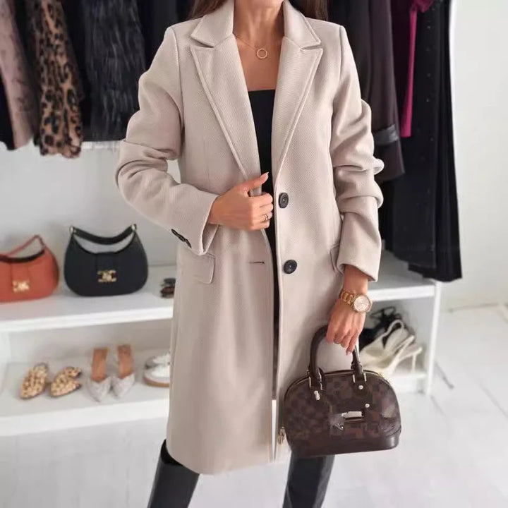 Netty - Minimalist Beauty Coat