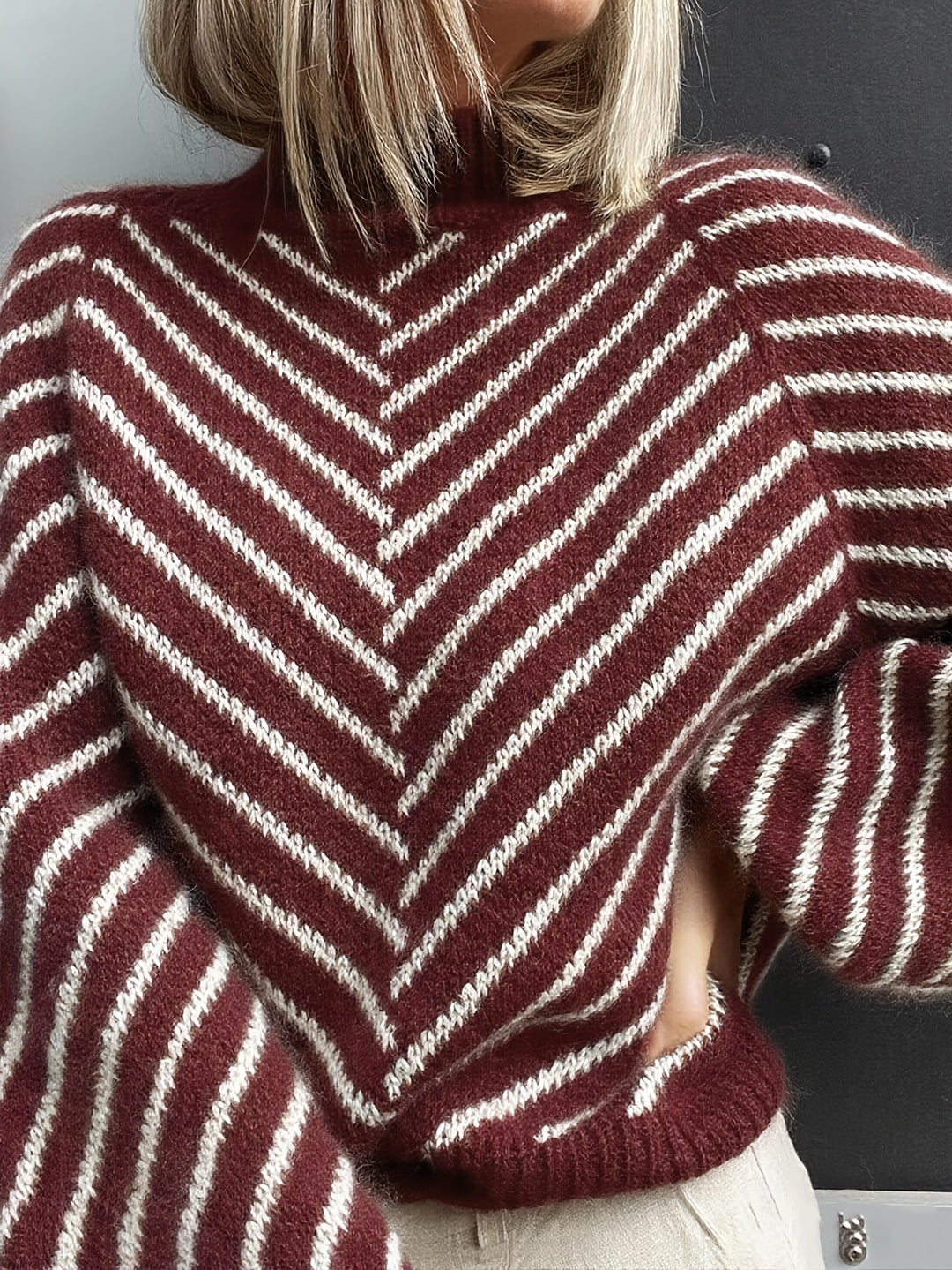 Klarysa - Casual Long Sleeve Knitted Sweater