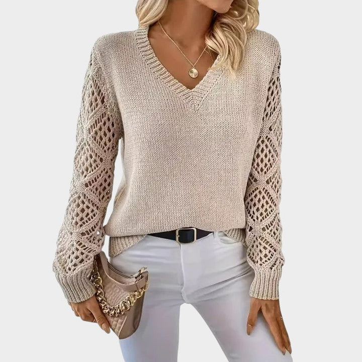 Anikka - Classic Knitted Top