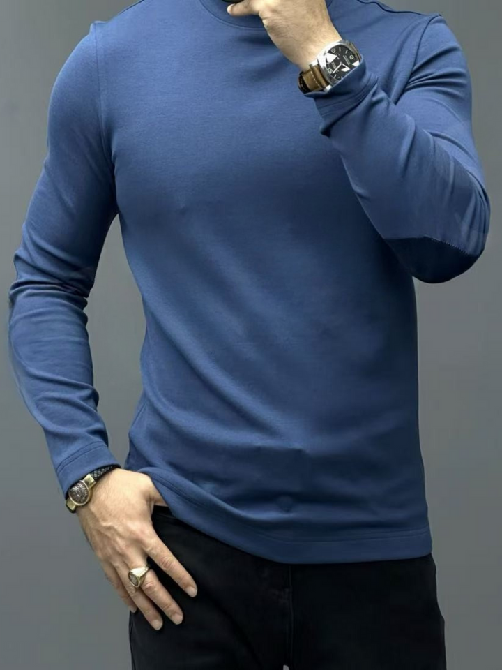 Johnny - Tight Long Sleeve Sweater