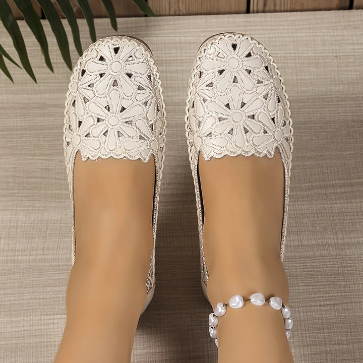 Inessa - Fashionable Orthopedic Shoes With Cutouts