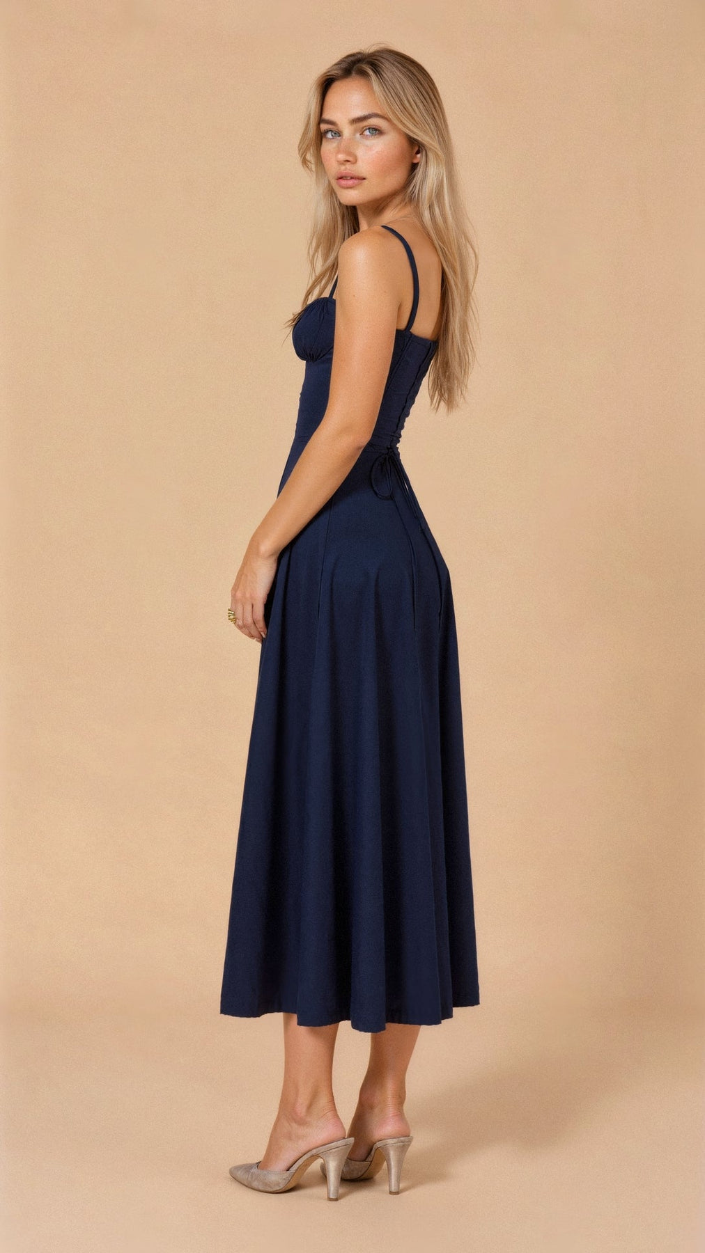 Wieke - Waist Dress