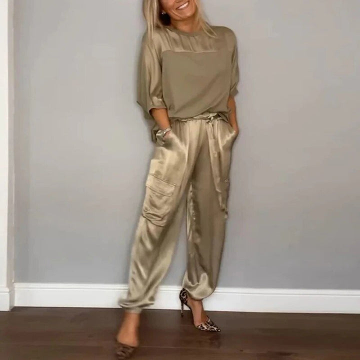 Emilie – Round Neck Top And Trousers