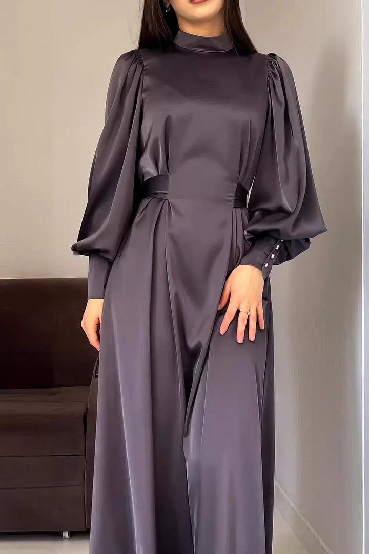 Neryn - Vintage Long Sleeve Dress