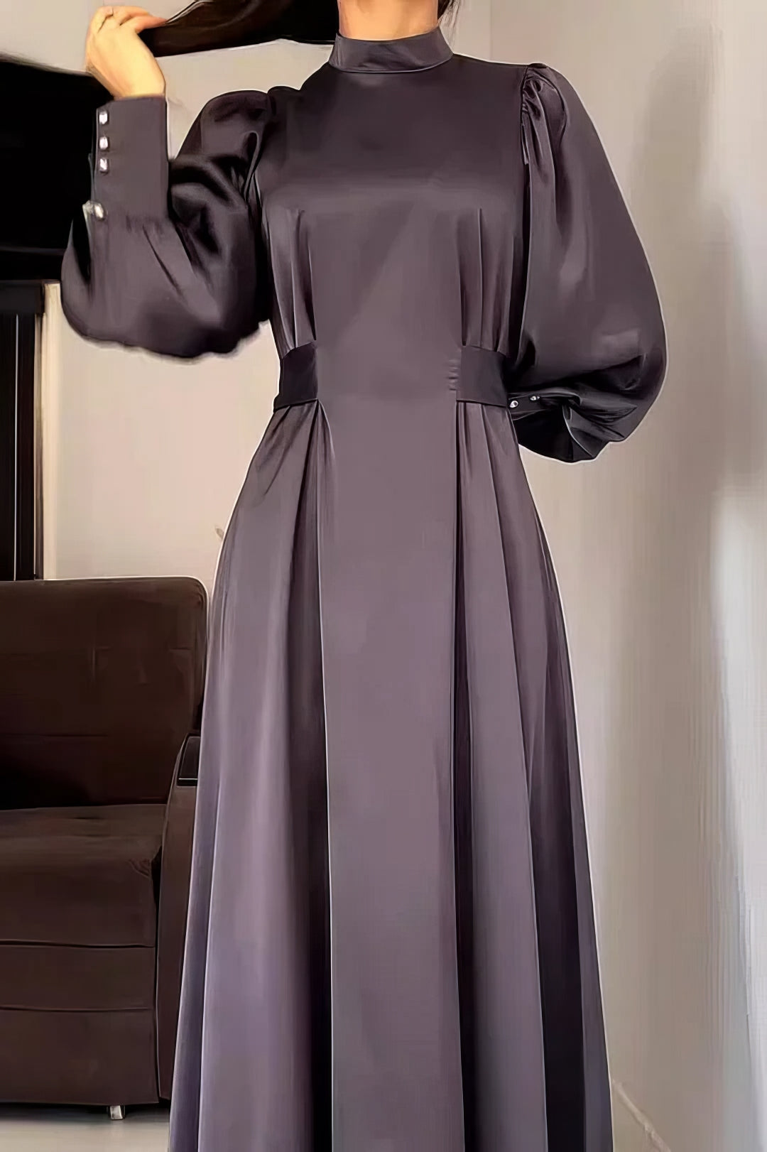 Neryn - Vintage Long Sleeve Dress